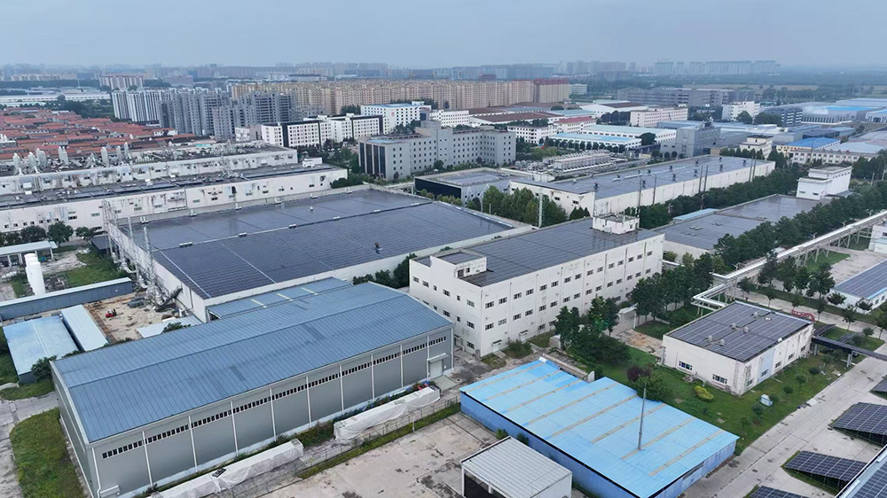 ہم کون ہیں۔