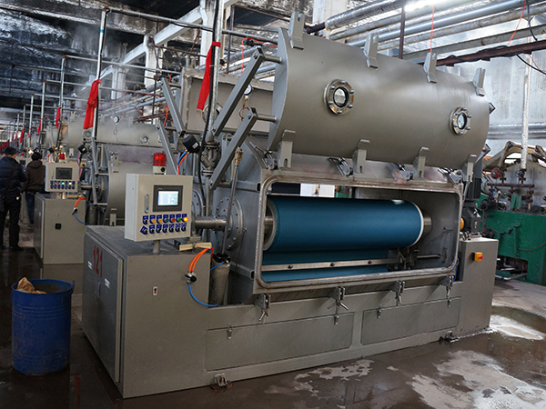 Middle temperature jig dyeing machine